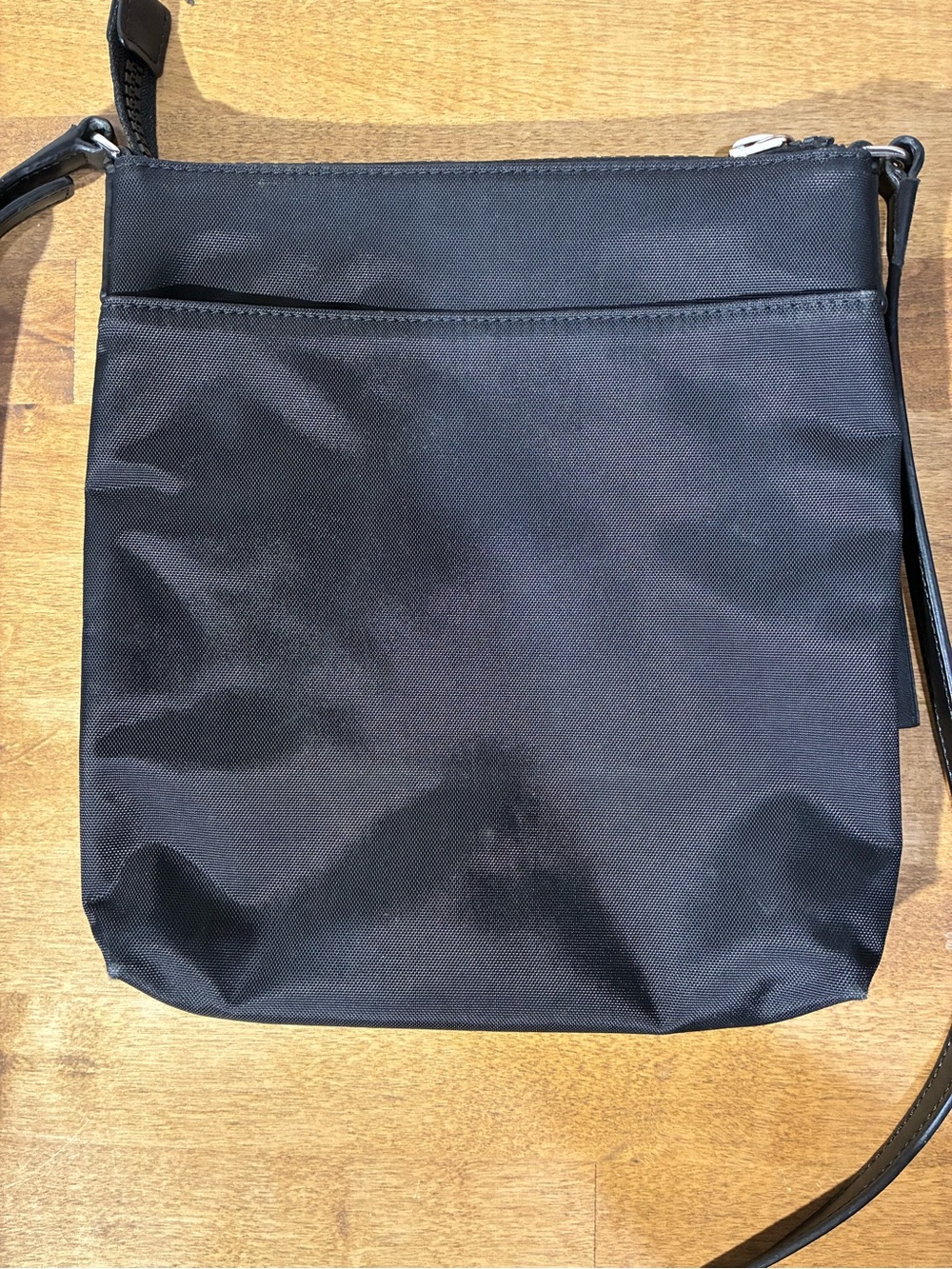 Marc Jacobs Black Nylon Crossbody Bag Adjustable Leather Strap 2 Zip Pockets - Picture 4 of 8
